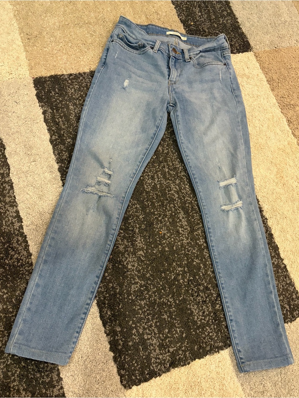Levi's 711 Skinny Distressed Stretch Jeans - Size 27